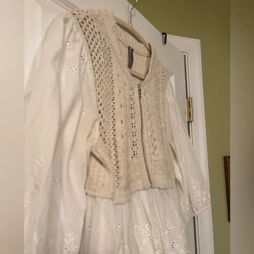 Anthropologie Half Zip Sweater Vest Eyelet Blouse Size S Like New